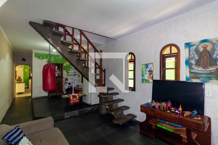 Sala de casa à venda com 4 quartos, 270m² em Jardim Sapopemba, São Paulo