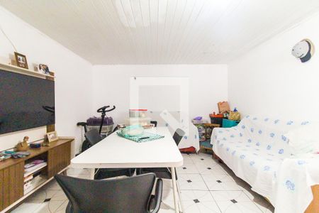 Sala de casa à venda com 2 quartos, 250m² em Jardim Lucinda, São Paulo