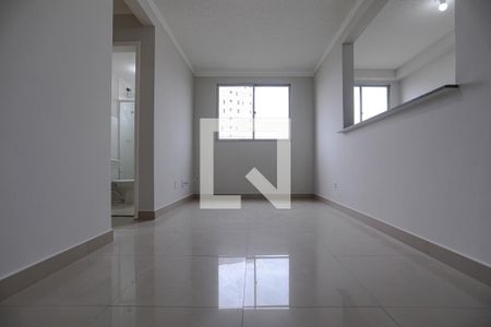 Sala de apartamento para alugar com 2 quartos, 48m² em Vila Mogilar, Mogi das Cruzes