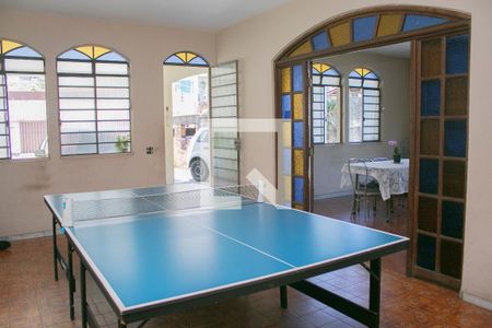 Sala de casa à venda com 5 quartos, 360m² em Aparecida, Belo Horizonte