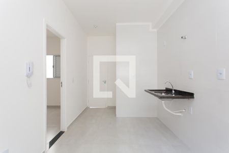 Sala / Cozinha de apartamento para alugar com 2 quartos, 40m² em Cidade Antônio Estêvão de Carvalho, São Paulo