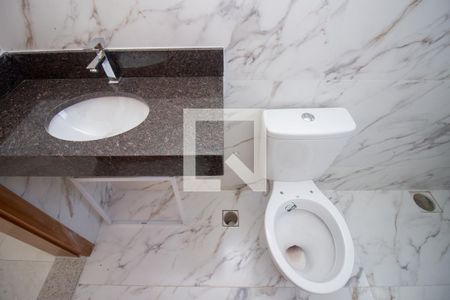 Banheiro da Suíte de casa à venda com 3 quartos, 120m² em Cândida Ferreira, Contagem