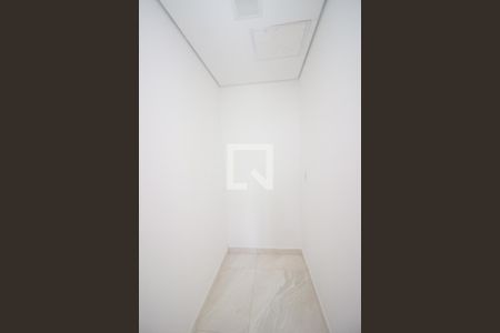 Closet da suíte de casa à venda com 3 quartos, 120m² em Cabral, Contagem