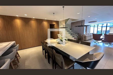 Sala de Jantar de casa de condomínio à venda com 4 quartos, 400m² em Barra da Tijuca, Rio de Janeiro