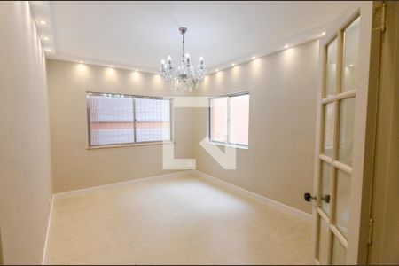 Sala de casa para alugar com 5 quartos, 400m² em Grajaú, Rio de Janeiro