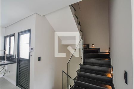 Escada de casa à venda com 3 quartos, 160m² em Vila América, Santo André