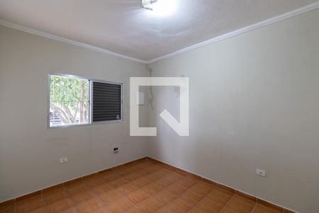 Quarto 1 de casa à venda com 4 quartos, 180m² em Jardim Ipanema (cidade Lider), São Paulo