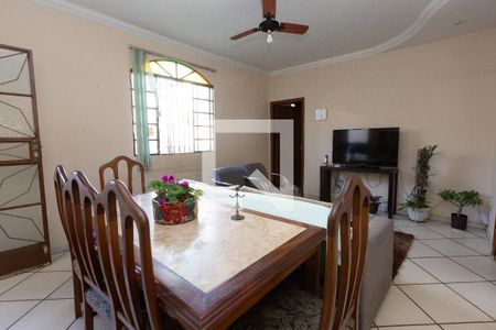 Casa para alugar com 4 quartos, 149m² em Eldorado, Contagem