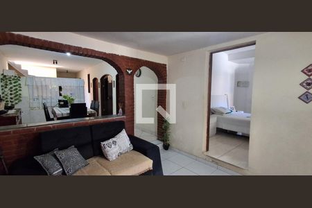 Sala de casa à venda com 3 quartos, 250m² em Rudge Ramos, São Bernardo do Campo