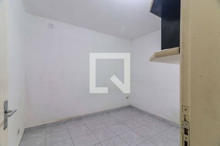 Quarto 2 de casa para alugar com 2 quartos, 75m² em Jardim São Jorge, São Paulo