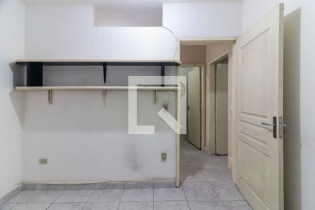 Quarto 2 de casa para alugar com 2 quartos, 75m² em Jardim São Jorge, São Paulo