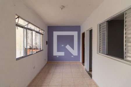 Sala de casa para alugar com 2 quartos, 80m² em Parada Xv de Novembro, São Paulo