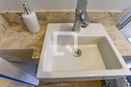 Lavabo de casa à venda com 3 quartos, 135m² em Piraporinha, Diadema
