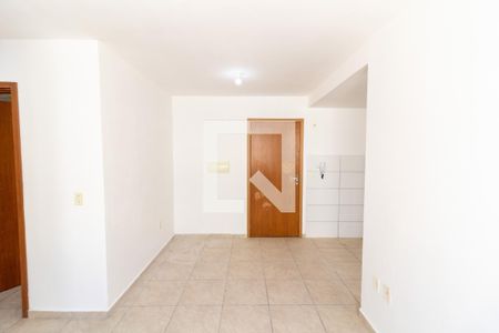 Sala de apartamento para alugar com 2 quartos, 52m² em Chapéu do Sol, Porto Alegre
