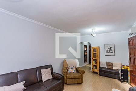 Sala de casa para alugar com 3 quartos, 300m² em Parque Sao Domingos, São Paulo