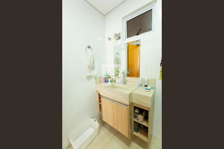 Casa para alugar com 3 quartos, 150m² em Vila Paris, Contagem