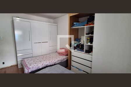 Quarto de casa à venda com 4 quartos, 423m² em Vila Palmares, São Bernardo do Campo