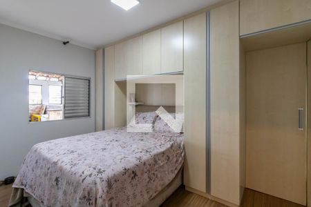 Suíte de casa à venda com 3 quartos, 220m² em Jardim Cocaia, Guarulhos