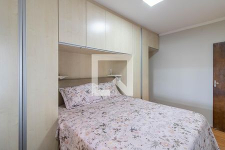 Suíte de casa à venda com 3 quartos, 220m² em Jardim Cocaia, Guarulhos