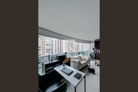 Varanda da Sala de apartamento para alugar com 3 quartos, 188m² em Água Rasa, São Paulo