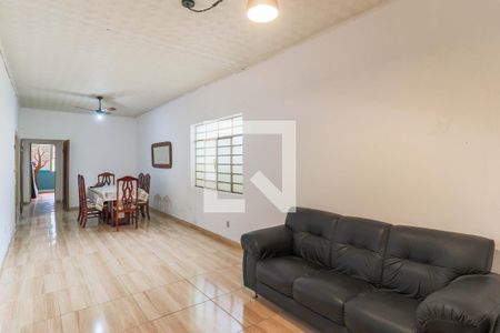 Sala 1 de casa para alugar com 2 quartos, 300m² em Vila Congonhas, São Paulo