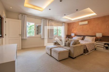 Casa à venda com 6 quartos, 720m² em Parque dos Principes, São Paulo