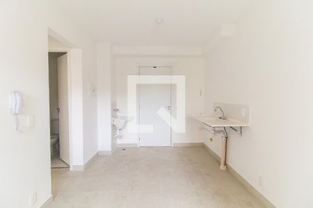 Sala/Cozinha de apartamento para alugar com 2 quartos, 33m² em Vila Nova Curuca, São Paulo
