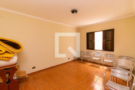 Quarto 2 de casa para alugar com 3 quartos, 400m² em Vila Lúcia, São Paulo