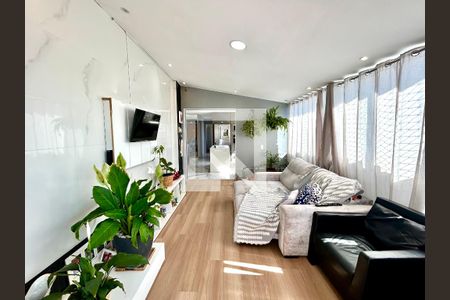 Sala de apartamento à venda com 3 quartos, 102m² em Cocaia, Guarulhos