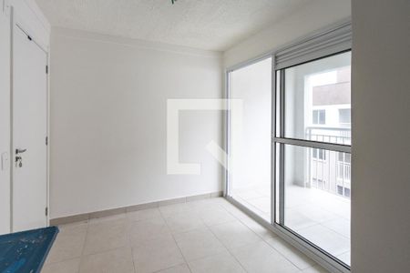 Casa à venda com 2 quartos, 33m² em Parque Industrial Tomas Edson, São Paulo