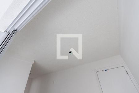 Casa à venda com 2 quartos, 33m² em Parque Industrial Tomas Edson, São Paulo