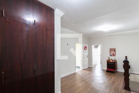 Sala 2 de casa à venda com 2 quartos, 220m² em Novo Glória, Belo Horizonte