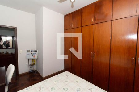 Quarto 2 de casa à venda com 5 quartos, 170m² em Colonial, Contagem