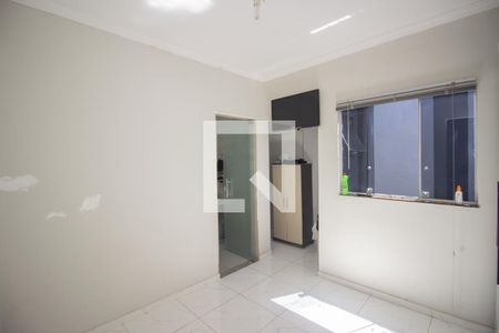 Quarto Suíte de casa à venda com 2 quartos, 100m² em Tropical, Contagem