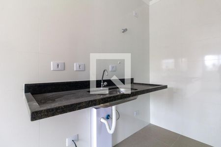 Sala e Cozinha de apartamento à venda com 2 quartos, 33m² em Vila Antonina, São Paulo