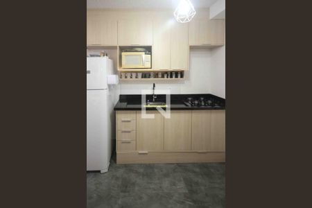 Cozinha e Área de Serviço de apartamento à venda com 2 quartos, 33m² em Vila Graciosa, São Paulo