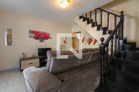 Casa à venda com 3 quartos, 148m² em Parque Novo Lar, São Paulo