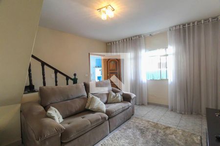 Casa à venda com 3 quartos, 148m² em Parque Novo Lar, São Paulo