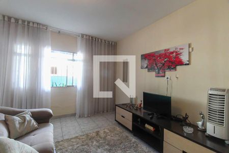 Casa à venda com 3 quartos, 148m² em Parque Novo Lar, São Paulo