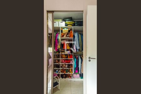 Apartamento à venda com 2 quartos, 56m² em Nonoai, Porto Alegre