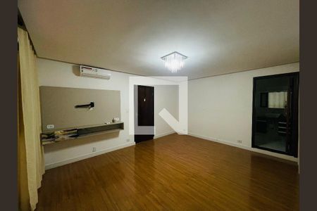 Quarto 1 de casa para alugar com 4 quartos, 460m² em Jardim Presidente Dutra, Guarulhos