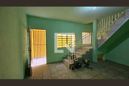 Casa para alugar com 3 quartos, 223m² em Jardim Mirante, Várzea Paulista