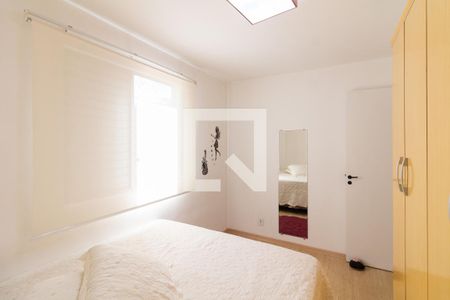 Quarto 1 de apartamento à venda com 2 quartos, 80m² em Jardim Ester, São Paulo