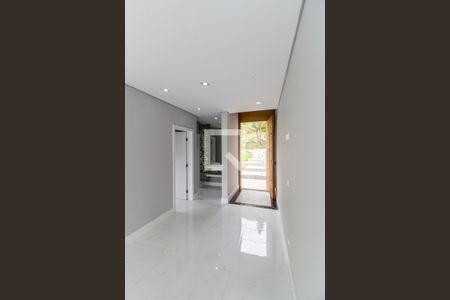 Sala de casa de condomínio à venda com 4 quartos, 570m² em Tamboré, Santana de Parnaíba