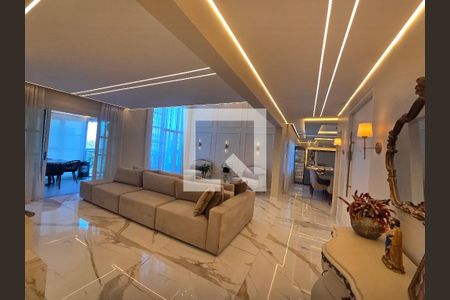 Apartamento à venda com 4 quartos, 225m² em Jardim Morumbi, São Paulo