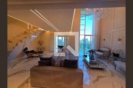 Apartamento à venda com 4 quartos, 225m² em Jardim Morumbi, São Paulo