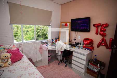 Quarto 1 de casa para alugar com 2 quartos, 223m² em Tarumã, Viamão