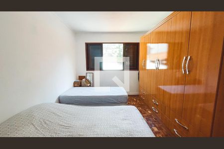 Quarto 1 de casa à venda com 4 quartos, 350m² em Vila Amélia, São Paulo
