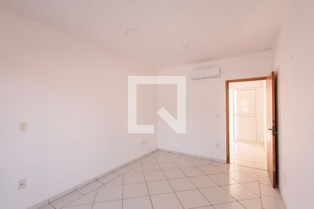 Sala de apartamento para alugar com 2 quartos, 78m² em Parque Santo Antonio, Taubaté