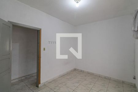Quarto 1 de casa para alugar com 2 quartos, 280m² em Cidade Patriarca, São Paulo